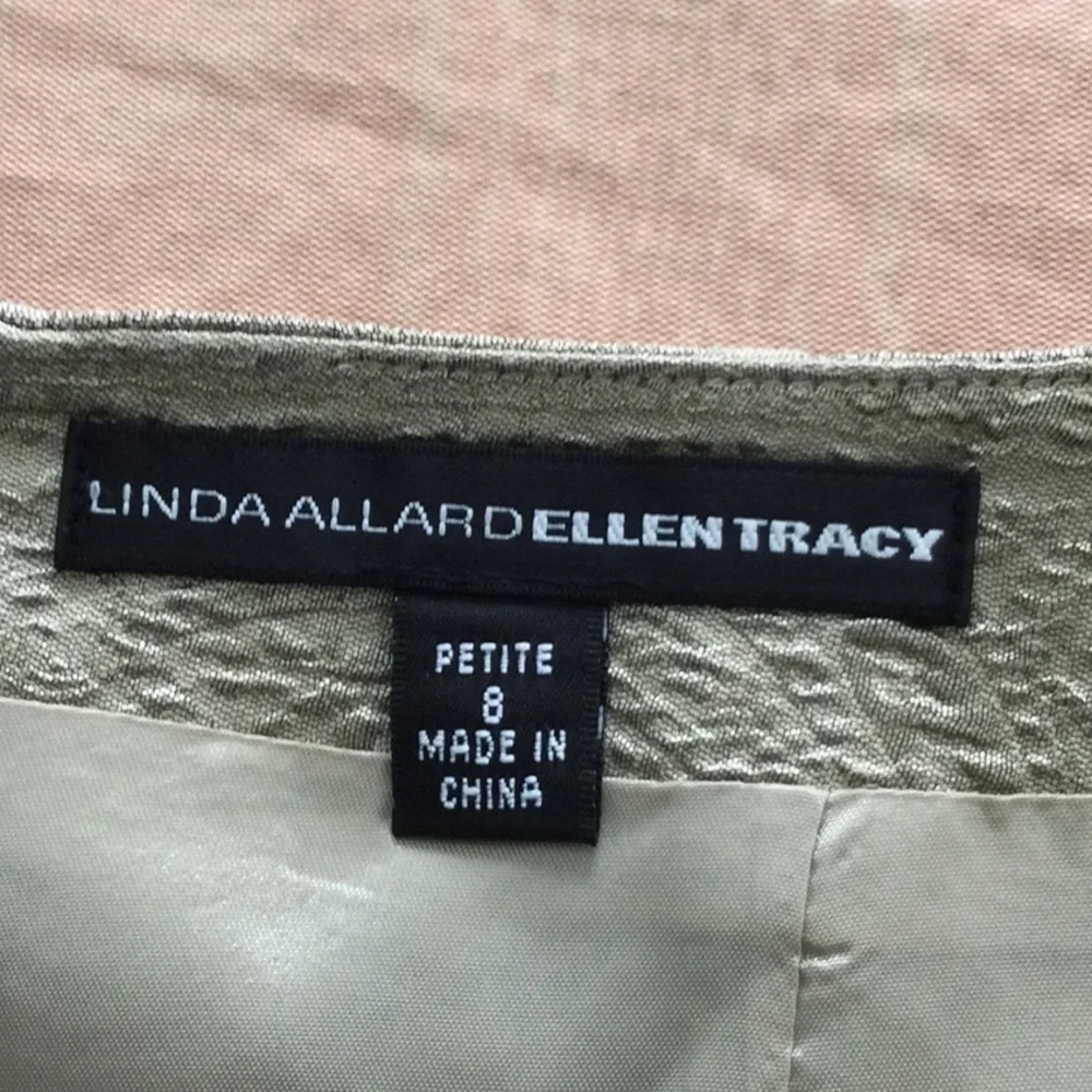 Linda Allard Ellen Tracy Skirt size P8 color Champagne lined inside.    #431